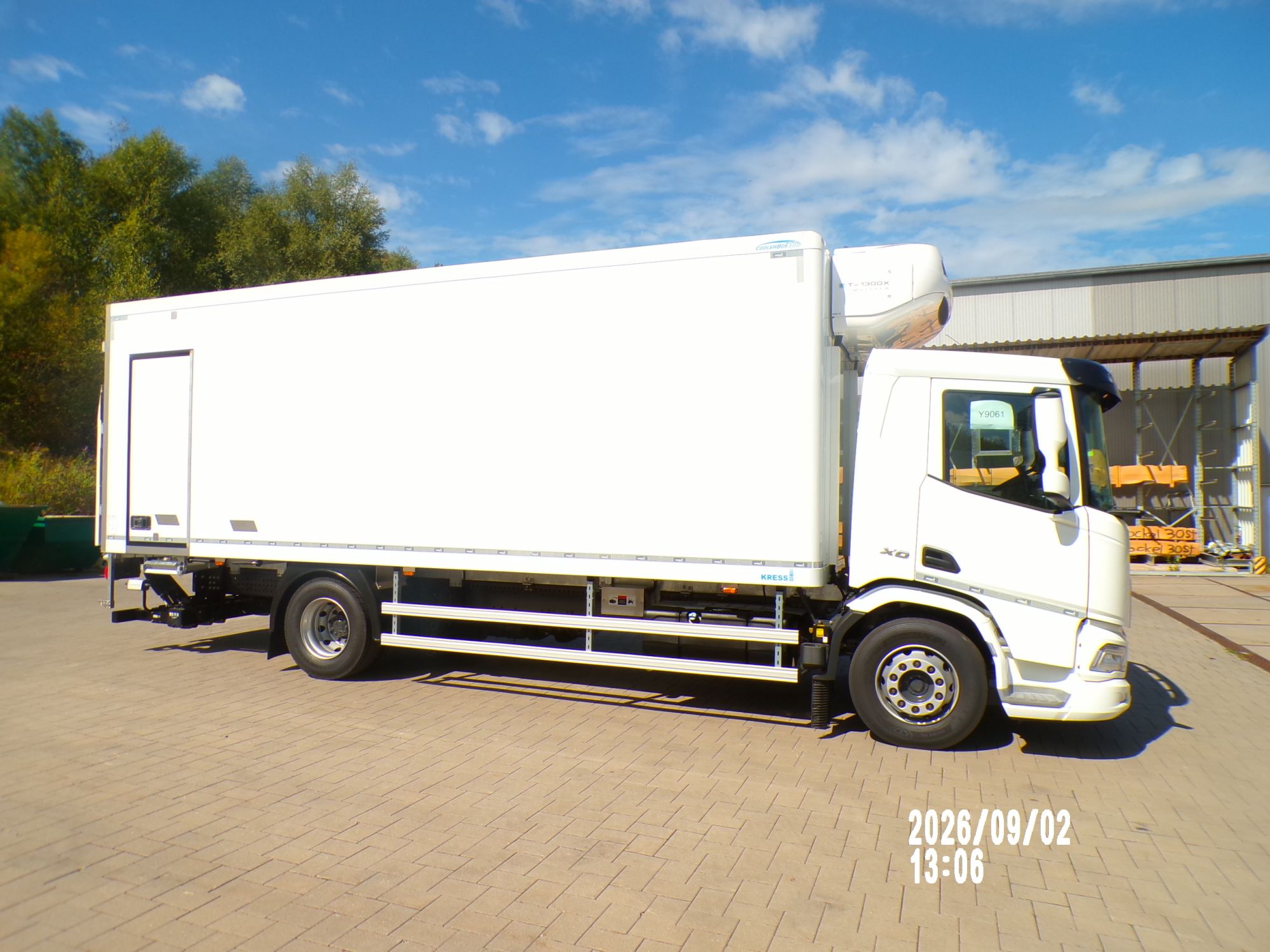 DAF XD FA 4x2 Tiefkühlfahrzeug (SN35182)